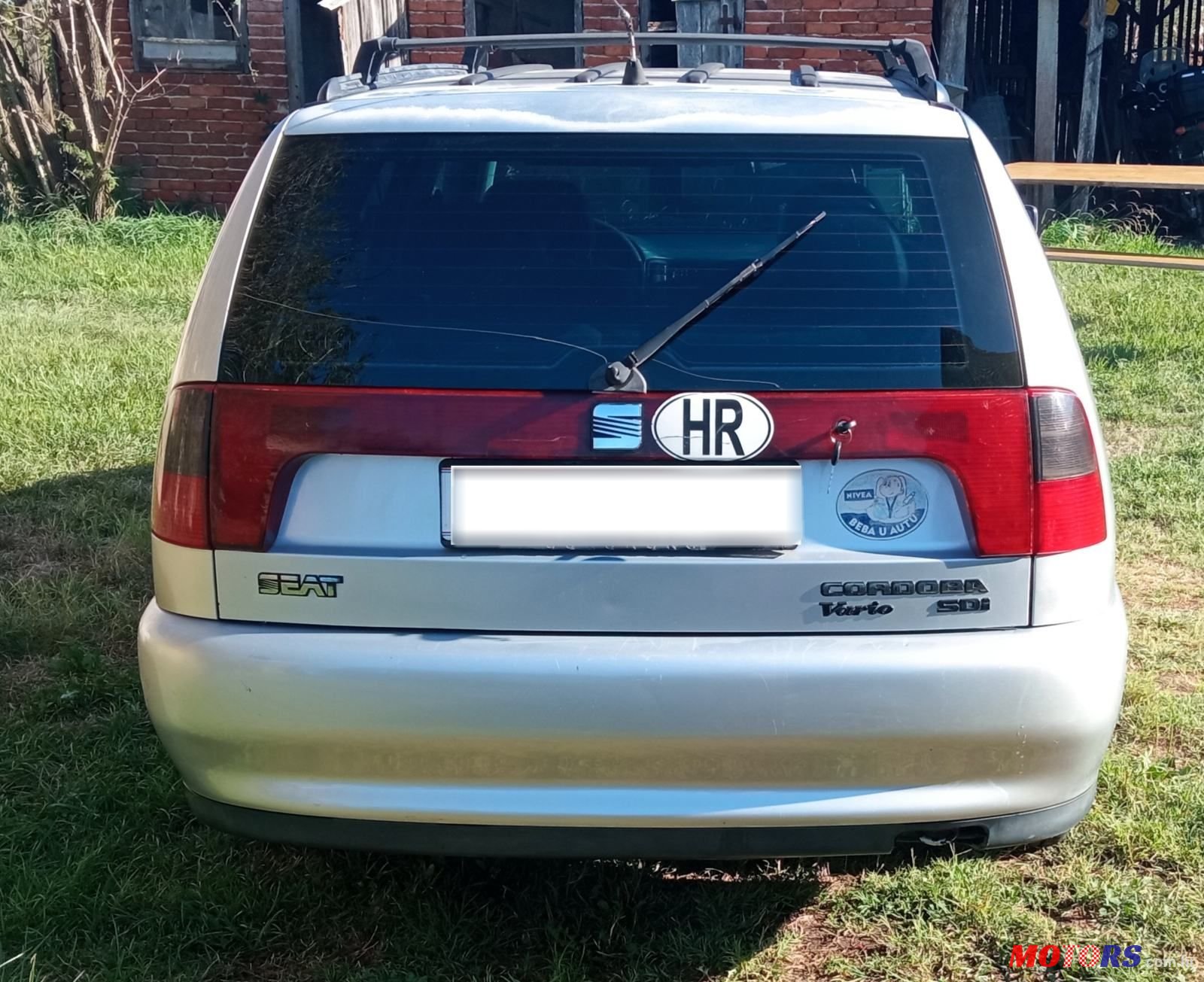 1998' SEAT Cordoba Vario photo #3