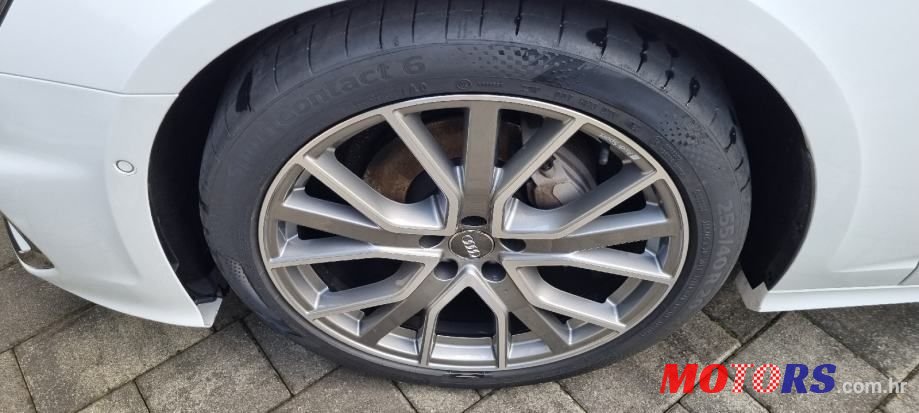 2018' Audi A6 40 Tdi S Line photo #5