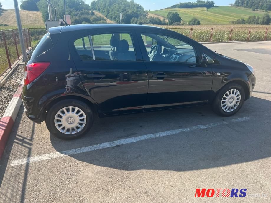 2012' Opel Corsa photo #5