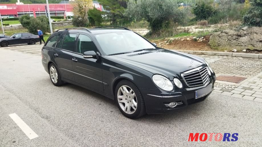 2006' Mercedes-Benz E-Klasa 220 Cdi T Classic photo #4