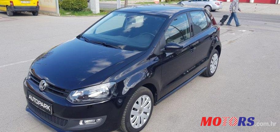 2014' Volkswagen Polo 1,6 Tdi photo #1