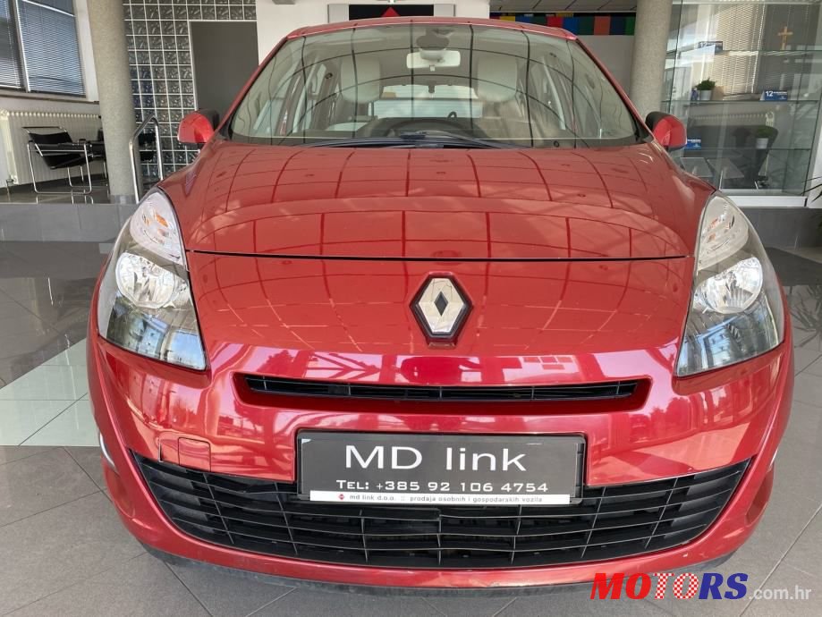 2011' Renault Grand Scenic 1,5 Dci photo #2