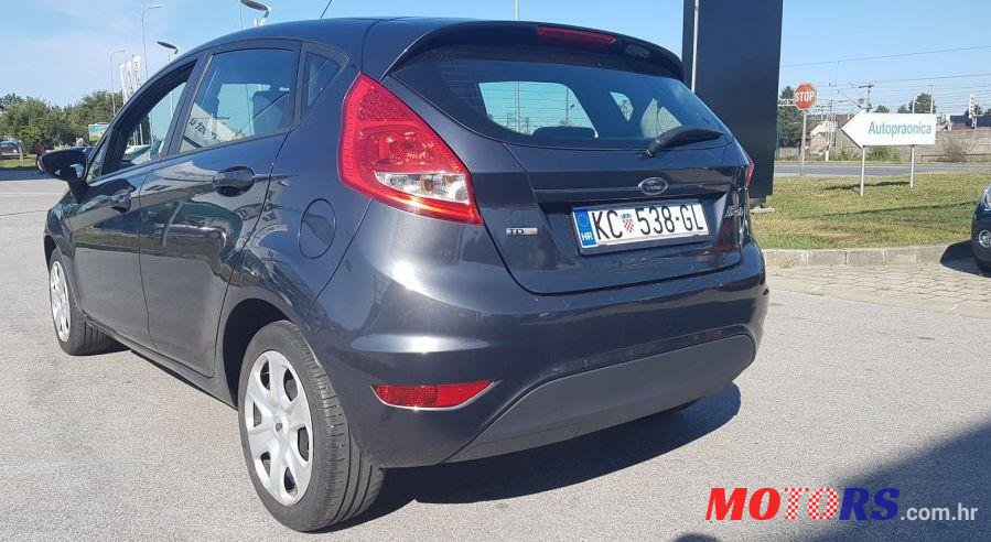 2010' Ford Fiesta 1,4 photo #1