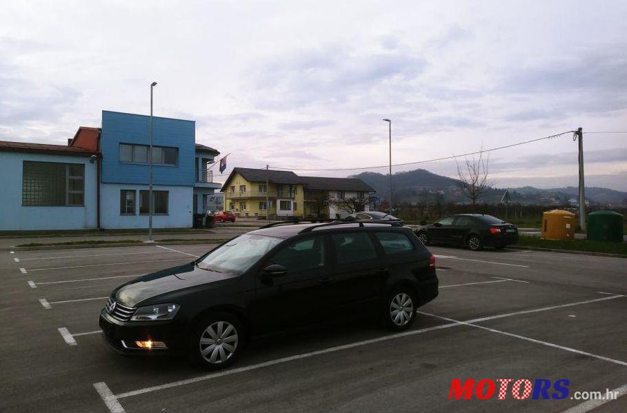 2011' Volkswagen Passat Variant 1,6 Tdi Bmt photo #1