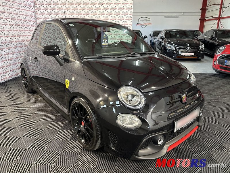 2017' Fiat 500 Abarth photo #2