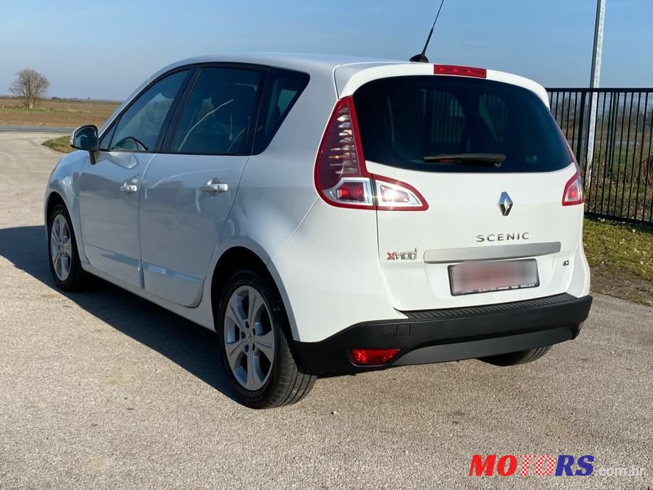 2010' Renault Scenic 1,9 Dci photo #4