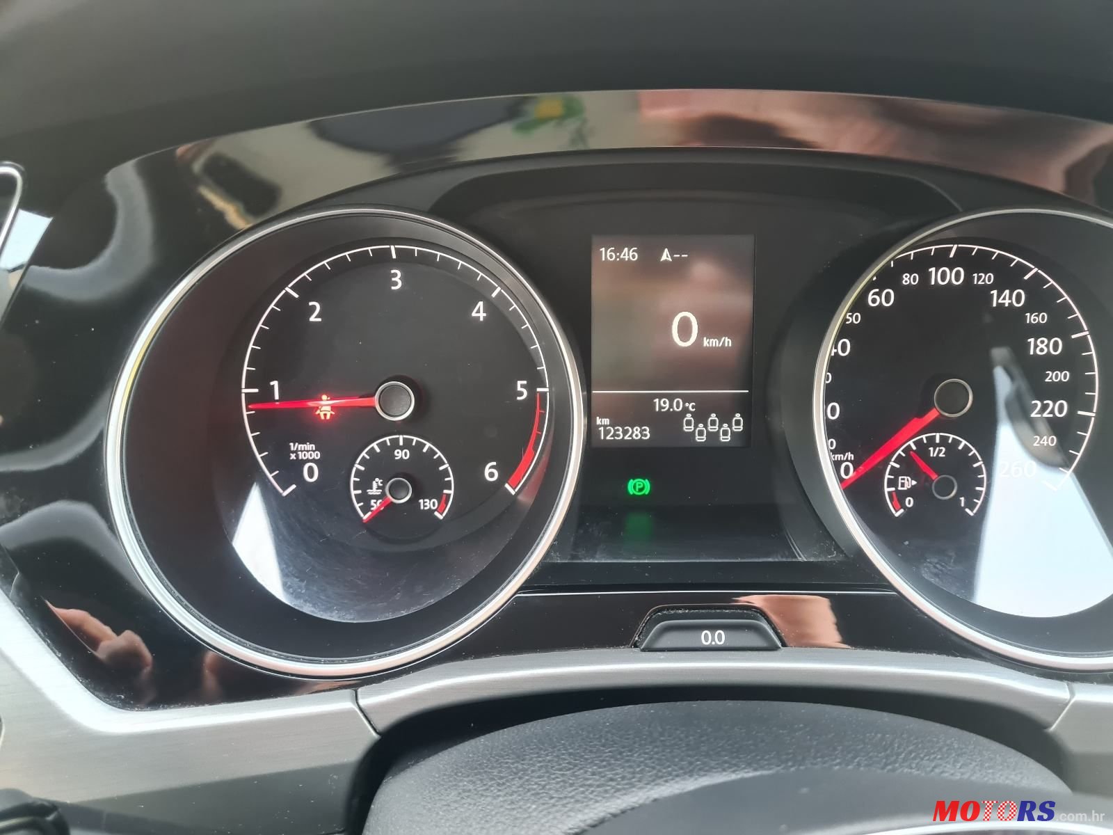 2017' Volkswagen Touran 1,6 Tdi photo #6