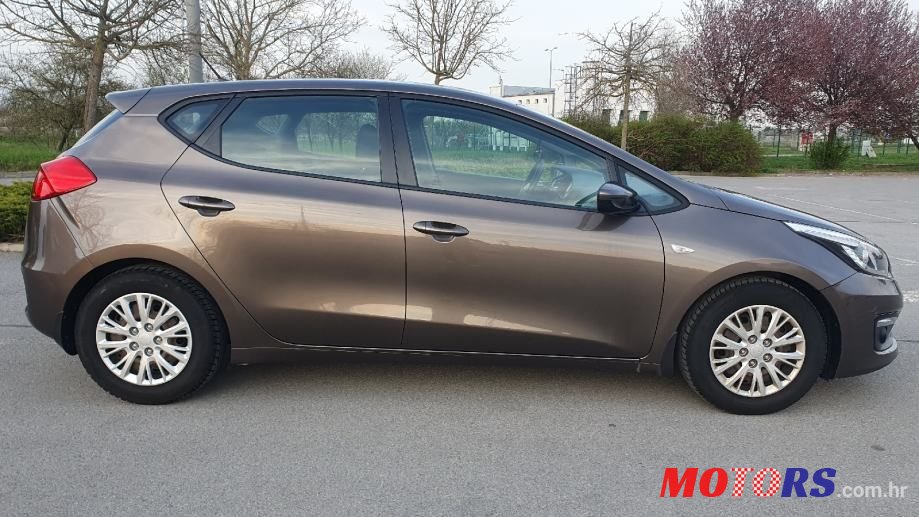 2016' Kia Ceed 1,4 Lx Eco photo #4