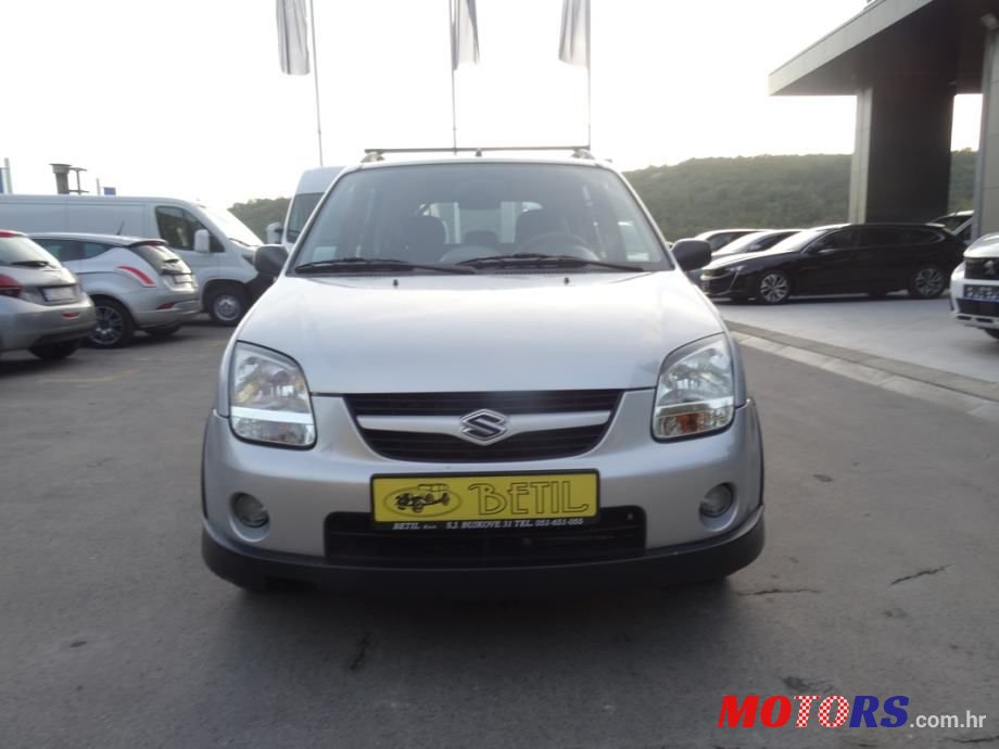 2006' Suzuki Ignis photo #6