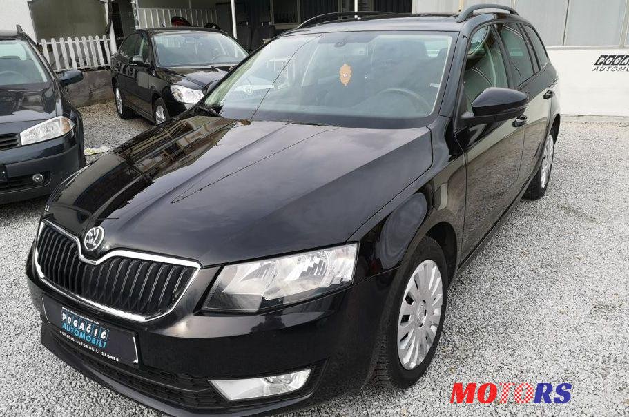 2008' Volkswagen Octavia Combi photo #1