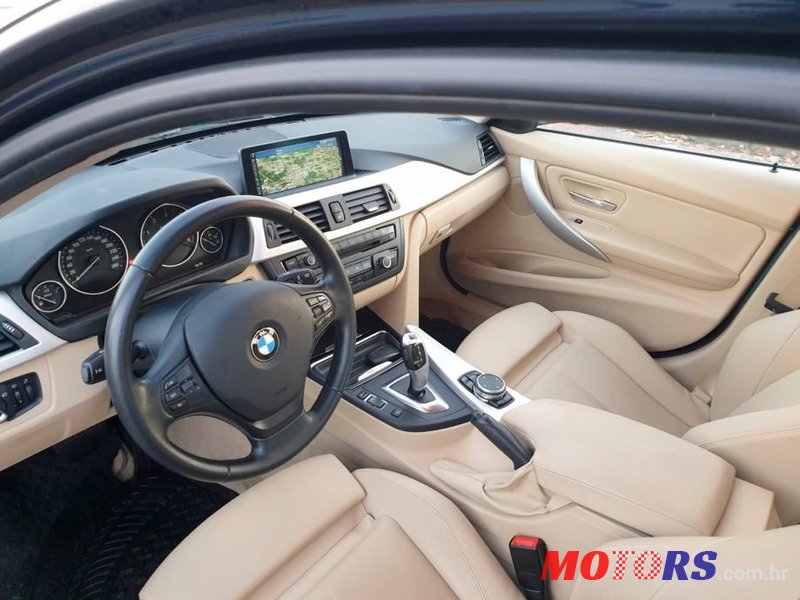 2015' BMW Serija 3 318D M photo #1