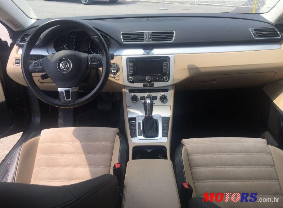 2013' Volkswagen Passat CC photo #1