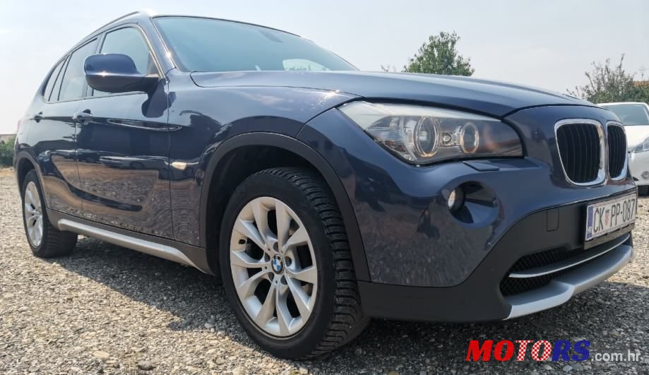 2011' BMW X1 Sdrive18D photo #5