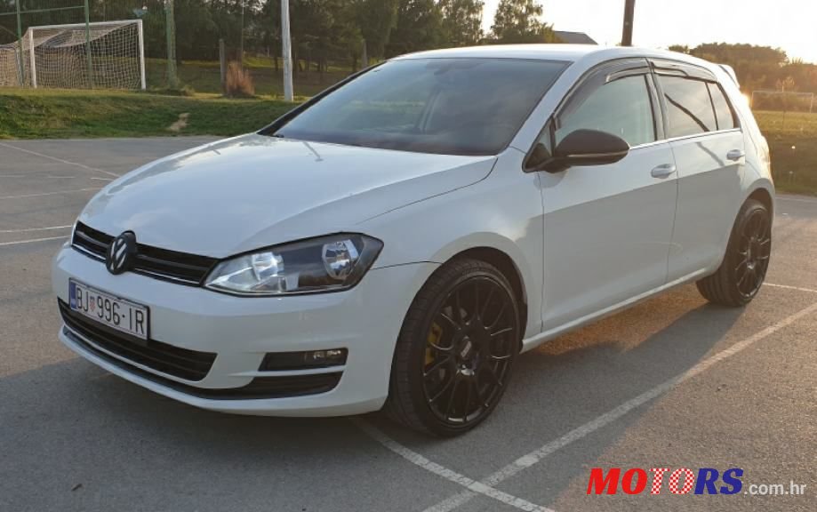 2013' Volkswagen Golf 7 photo #3