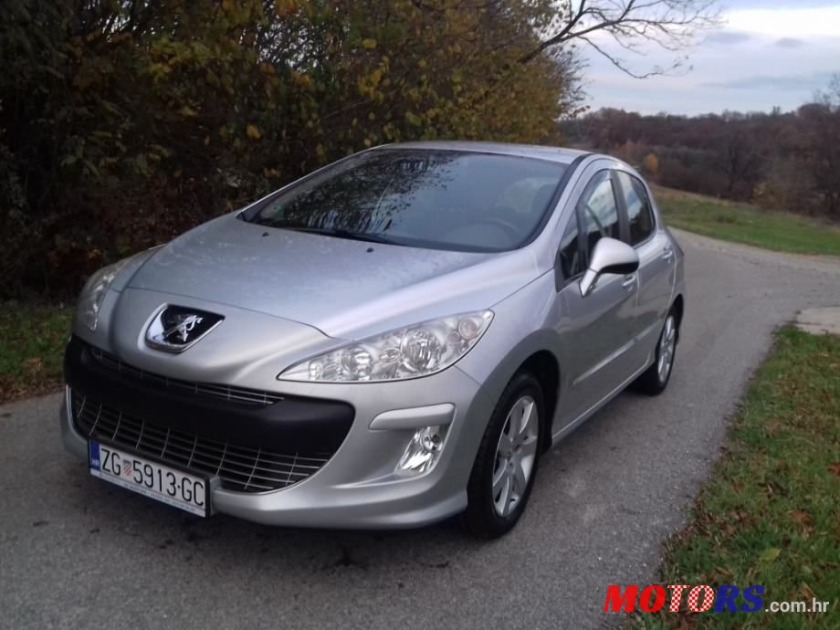 2008' Peugeot 308 photo #2