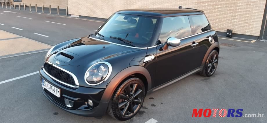 2012' MINI Cooper S photo #4