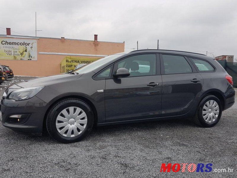 2014' Opel Astra Karavan 1,7 Cdti photo #1