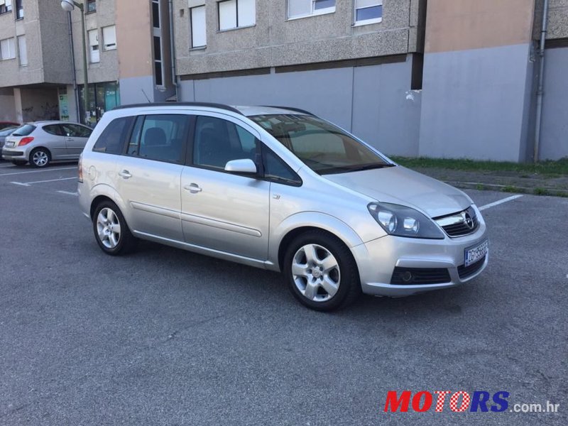 2006' Opel Zafira 1,9 Cdti photo #1