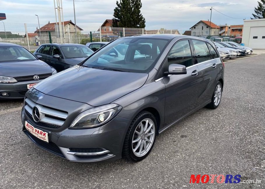 2014' Mercedes-Benz B-Klasa 180 Cdi photo #1