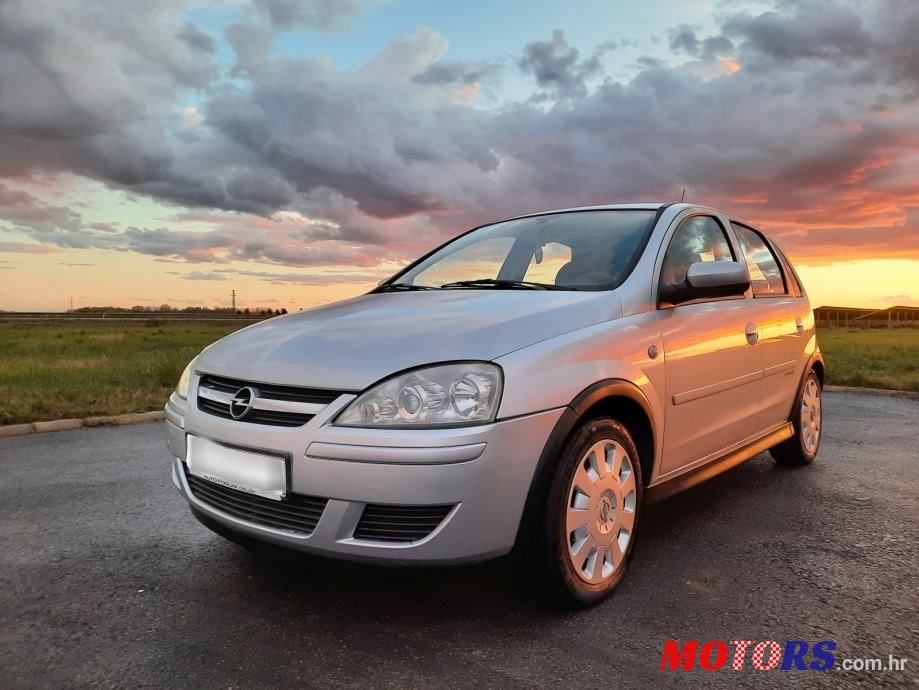 2004' Opel Corsa 1,4 16V photo #1