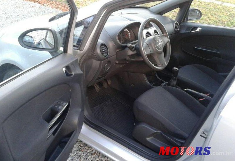 2006' Opel Corsa 1,3 Cdti photo #5