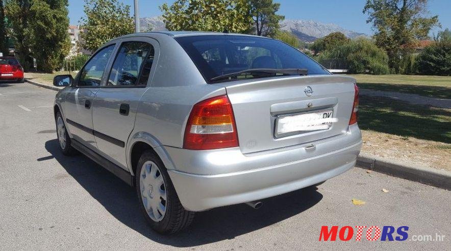 2000' Opel Astra 1,6 photo #1