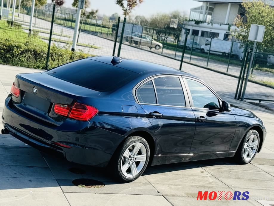 2013' BMW Serija 3 316D photo #5