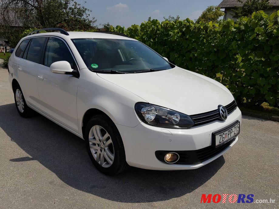 2011' Volkswagen Golf VI photo #1