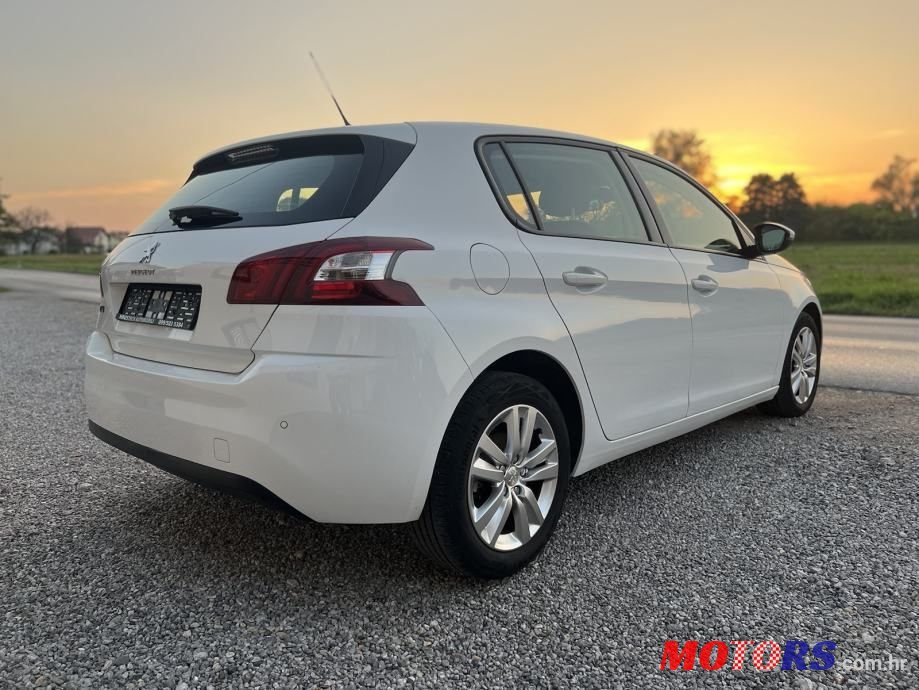 2017' Peugeot 308 1,6 Bluehdi photo #5