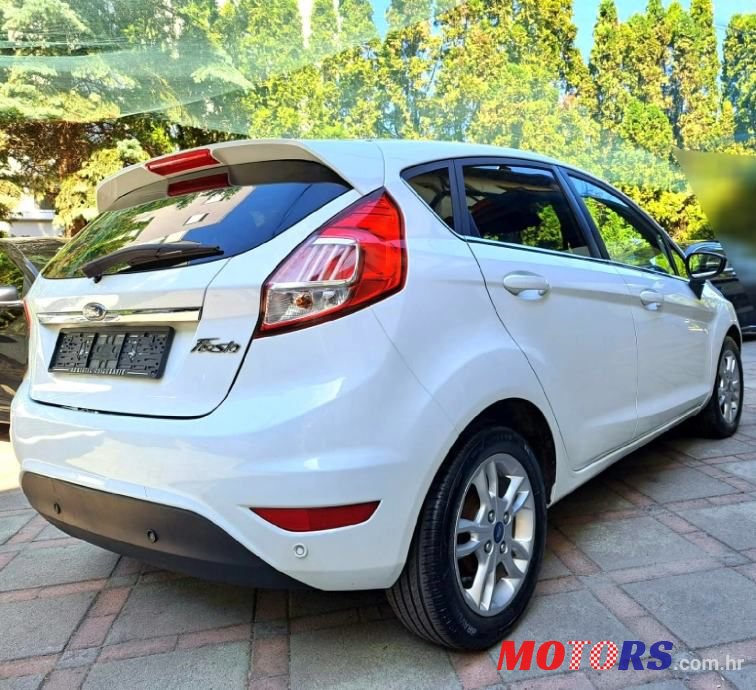 2017' Ford Fiesta photo #6