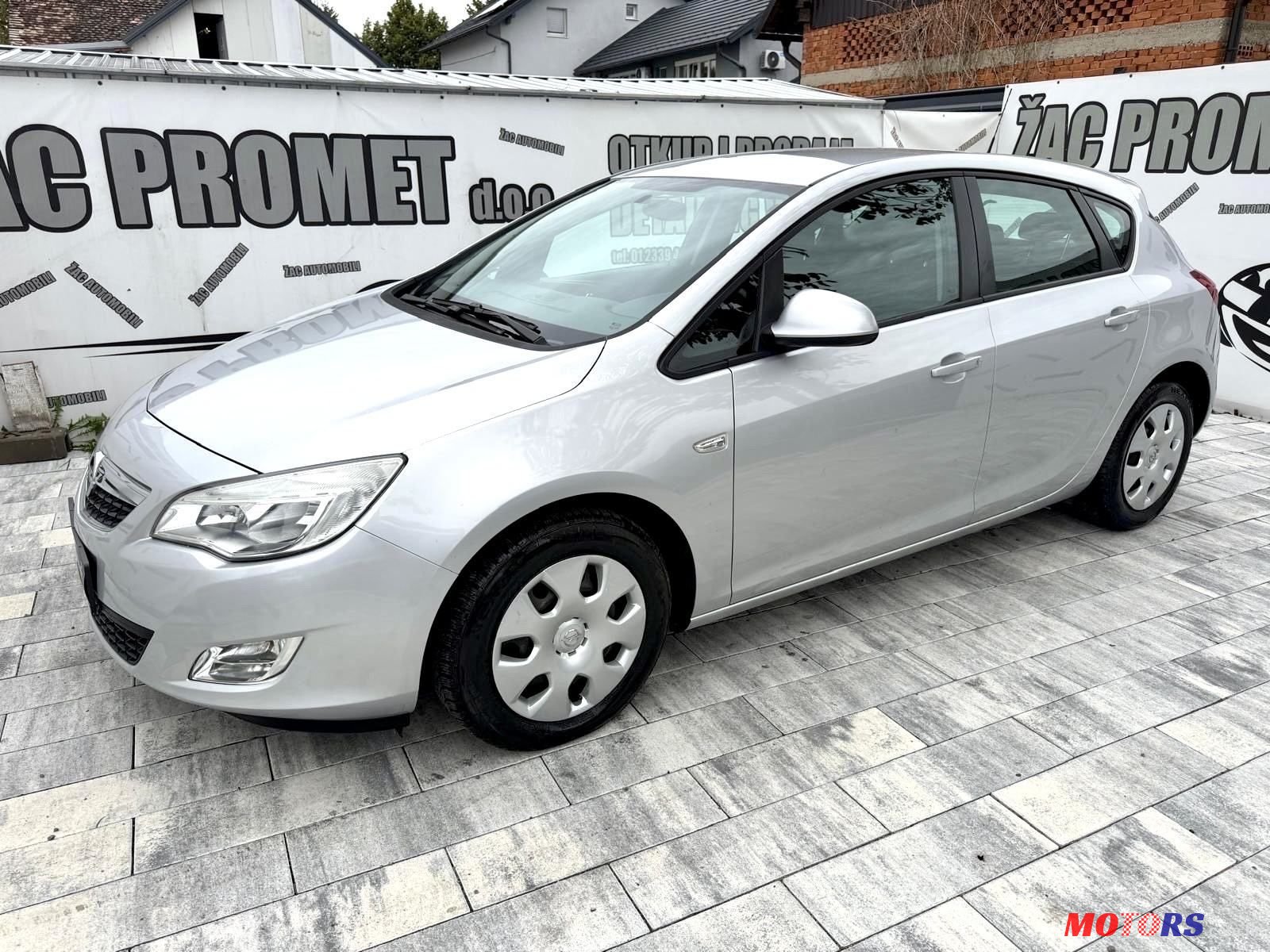 2011' Opel Astra 1,6 photo #5