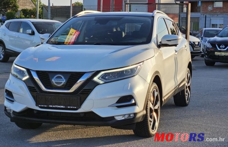 2017' Nissan Qashqai 1,2 Dig-T photo #1