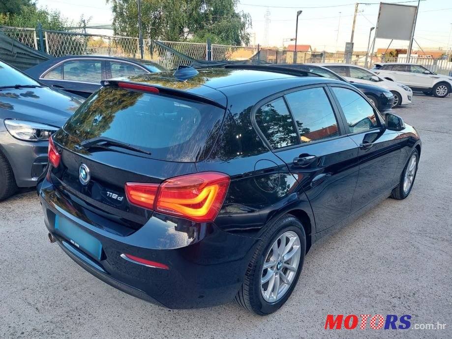 2017' BMW Serija 1 116D photo #3