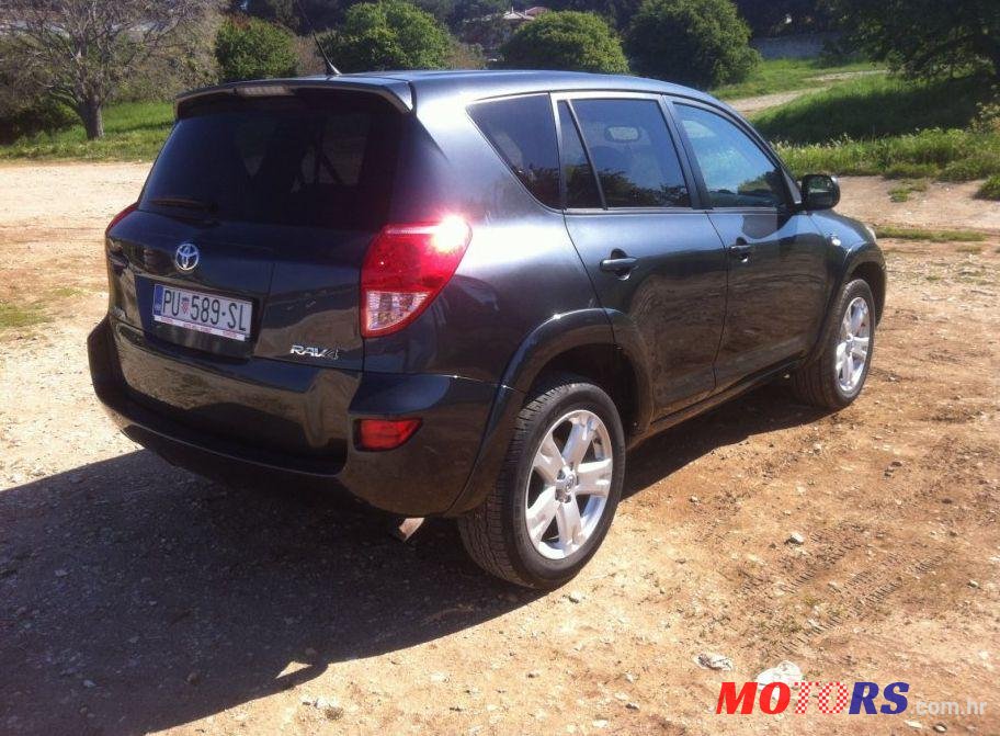 2007' Toyota RAV4 2,2 D-4D Sport photo #1
