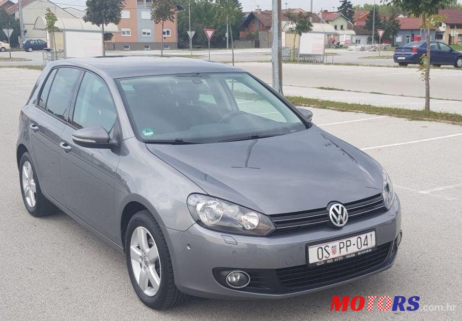2010' Volkswagen Golf VI photo #2