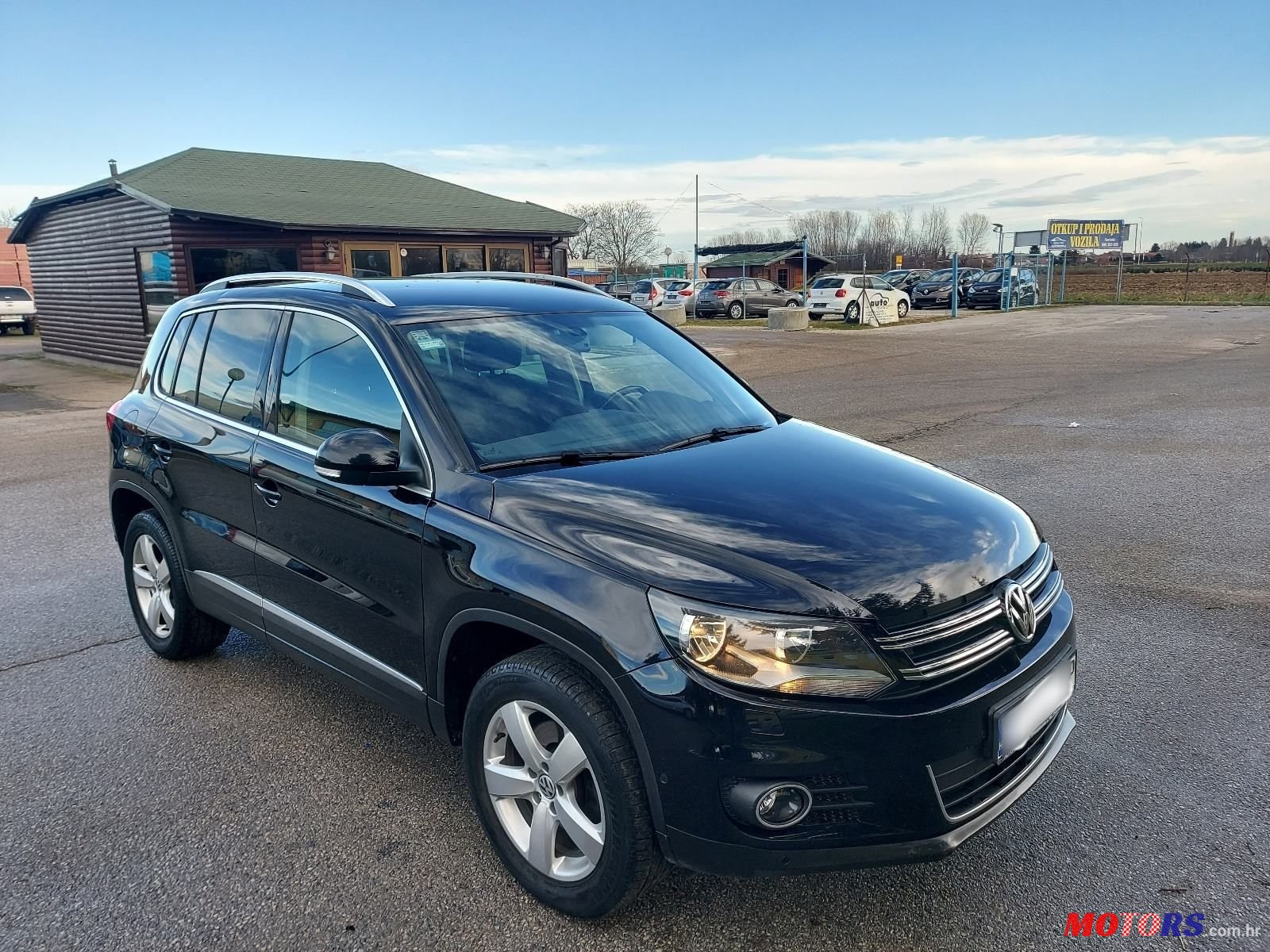 2013' Volkswagen Tiguan photo #1