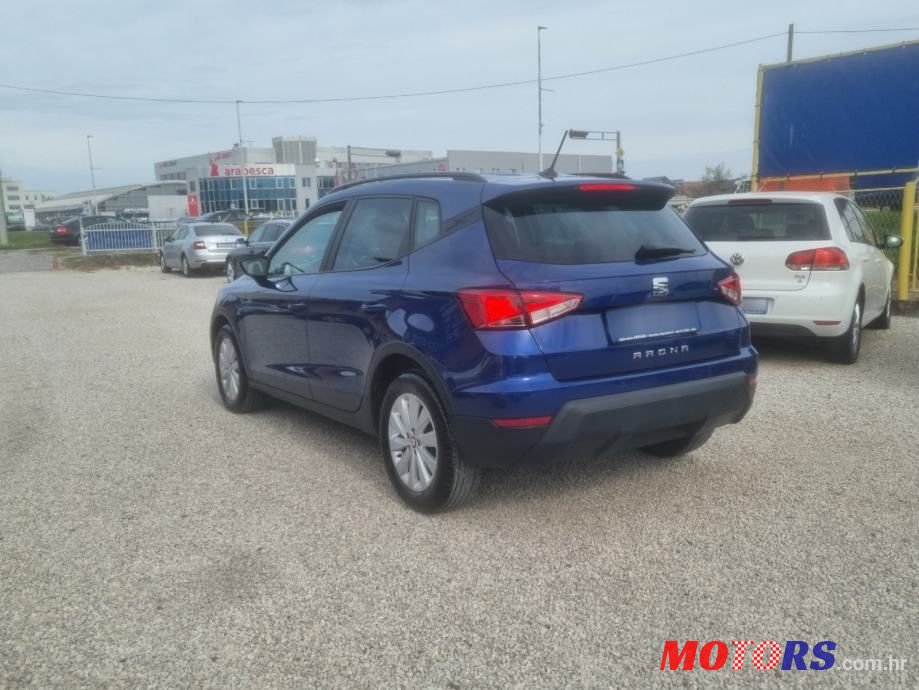 2019' SEAT Arona 1,6 Tdi photo #6