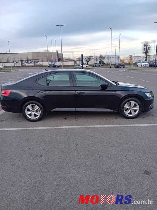 2016' Skoda Superb 1,6 Tdi photo #4