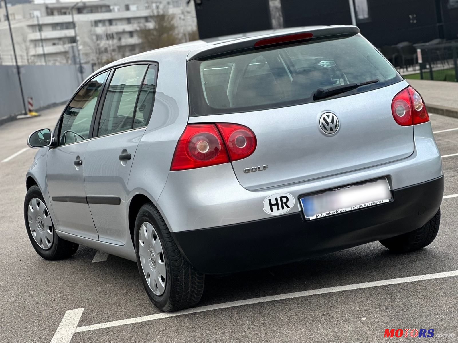 2003' Volkswagen Golf V 1.9 Tdi photo #4