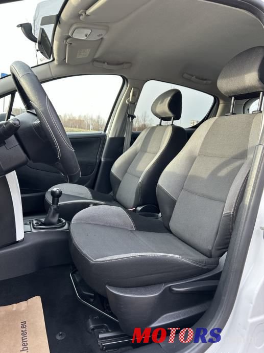 2012' Peugeot 207 1,4 photo #6