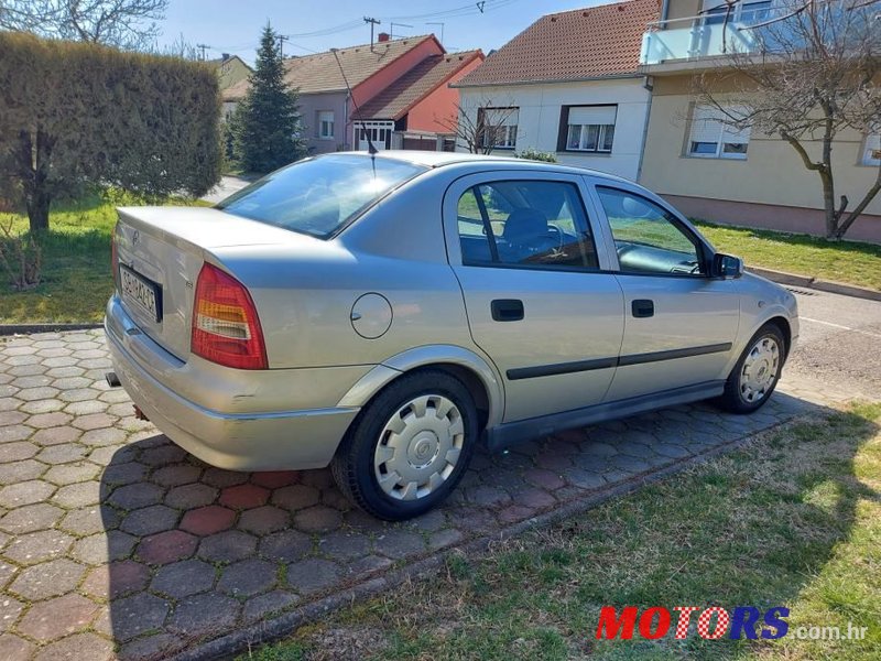 2003' Opel Astra 1,6 photo #2