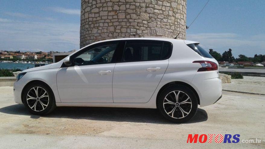 2014' Peugeot 308 1,6 Hdi photo #1