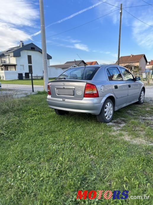 2000' Opel Astra 1,7 Dt photo #4