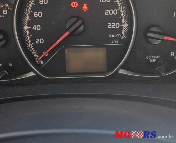 2015' Toyota Yaris 1,3 3 Vvt-I Sol photo #3