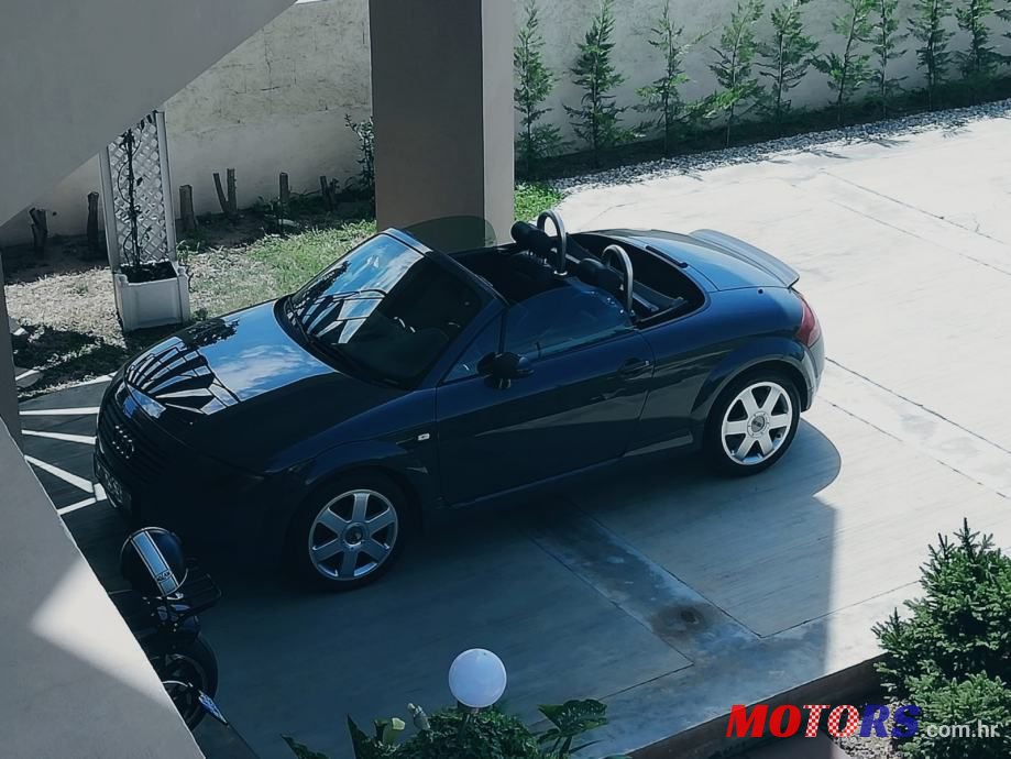 2002' Audi TT 1,8 T photo #4