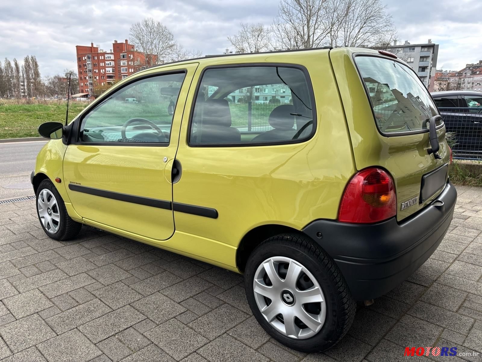 2001' Renault Twingo 1,2 photo #3