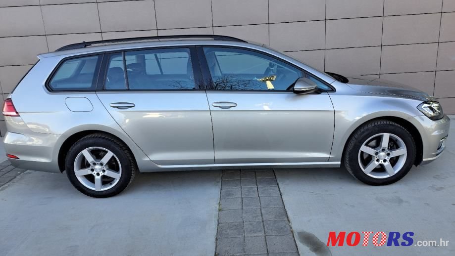 2018' Volkswagen Golf VII photo #6