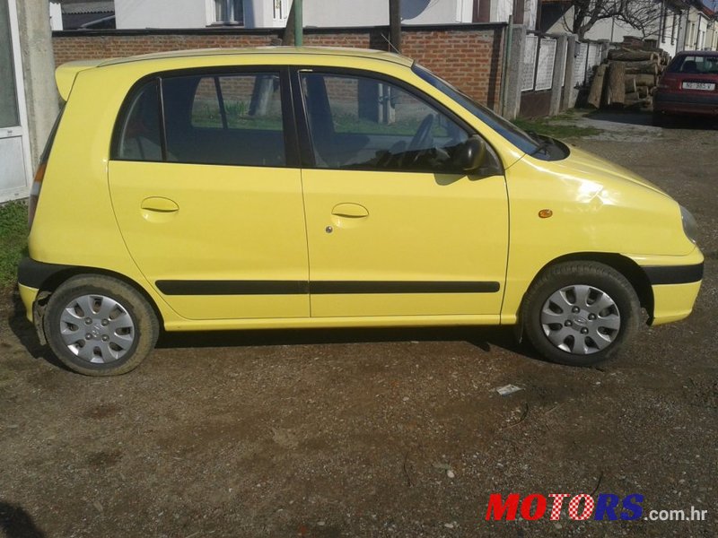 2001' Hyundai Atos photo #2