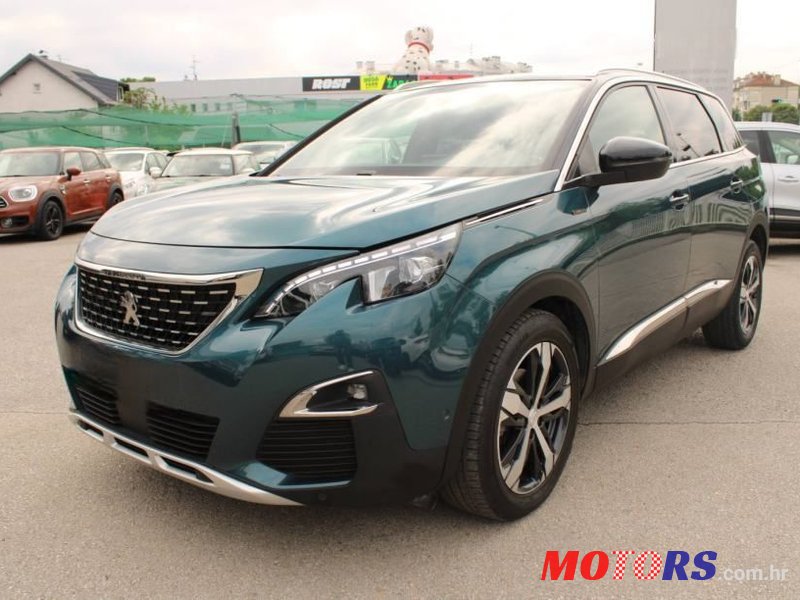 2020' Peugeot 5008 1,2 photo #2
