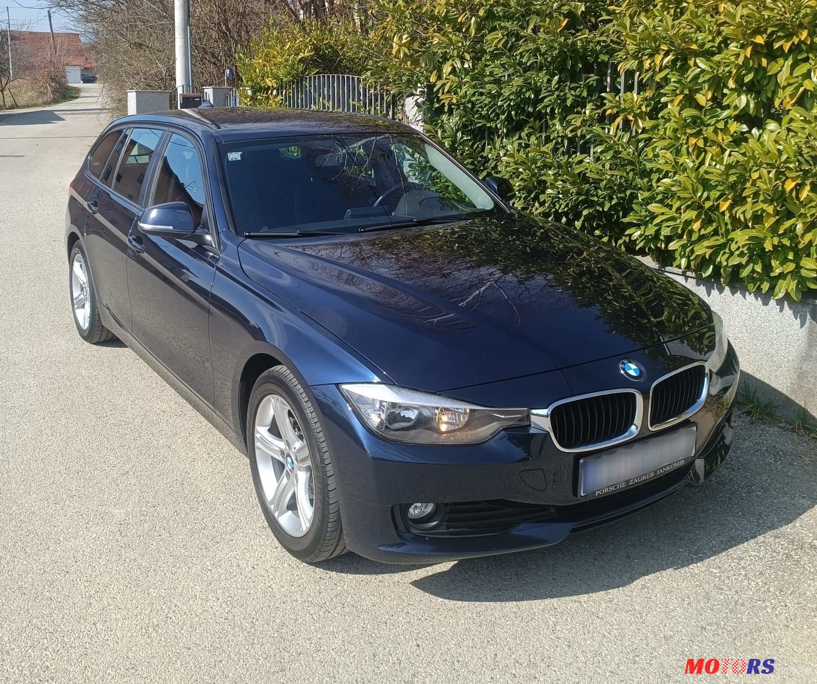 2014' BMW Serija 3 318D photo #2